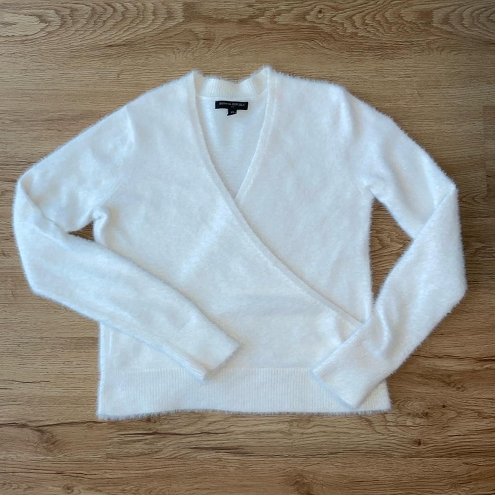 Banana Republic Eyelash Sweater XS